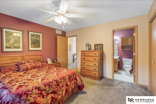 5605 N 26th Place, Lincoln, NE 68521