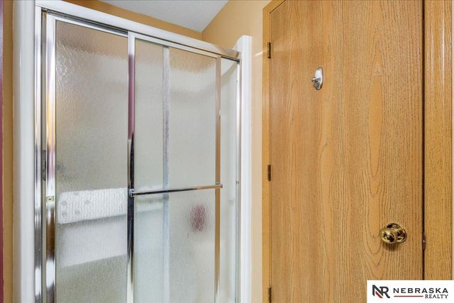 5605 N 26th Place, Lincoln, NE 68521