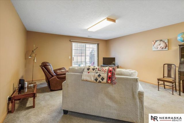 5605 N 26th Place, Lincoln, NE 68521