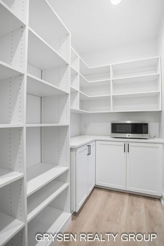 12643 Ridgedale Drive, Allendale, MI 49401