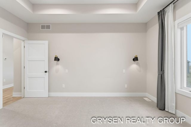 12643 Ridgedale Drive, Allendale, MI 49401