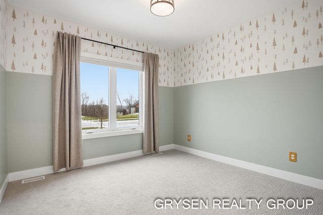 12643 Ridgedale Drive, Allendale, MI 49401