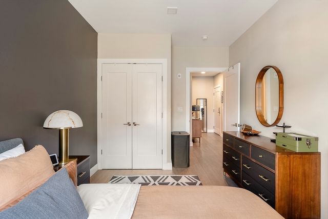 11 Walley St 306, Boston, MA 02128