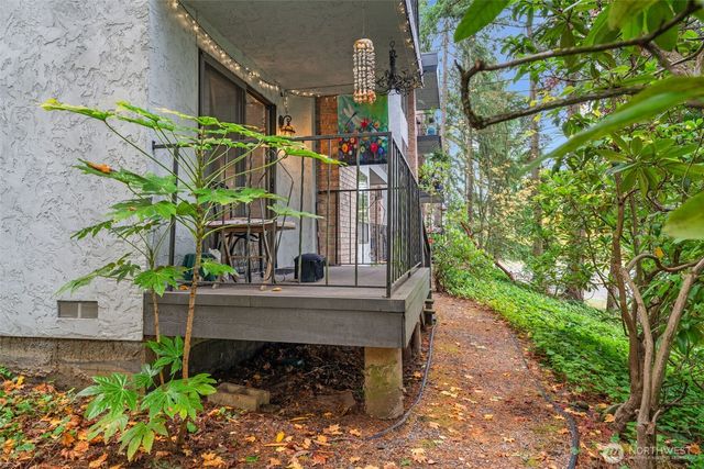 8517 242nd Street SW #402B, Edmonds, WA 98026