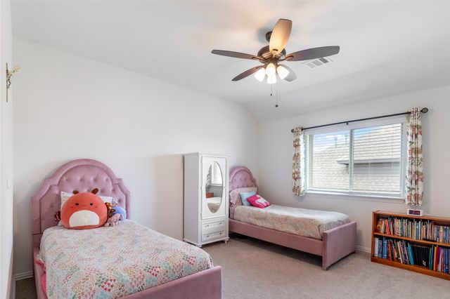 1013 Timber Ridge Drive, Justin, TX 76247