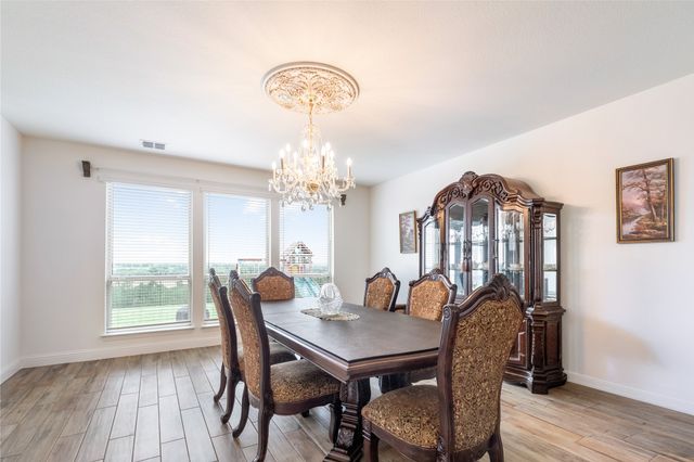 1013 Timber Ridge Drive, Justin, TX 76247
