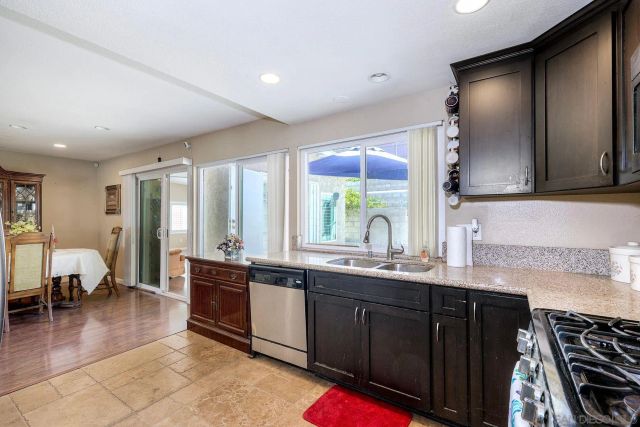 3191 Manos Dr, San Diego, CA 92139