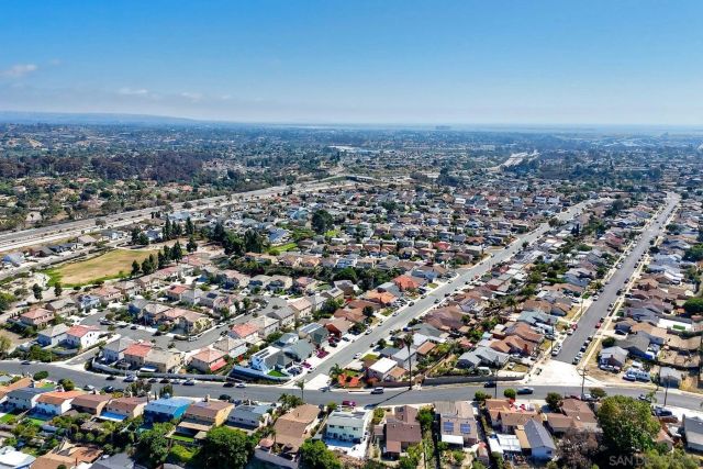 3191 Manos Dr, San Diego, CA 92139