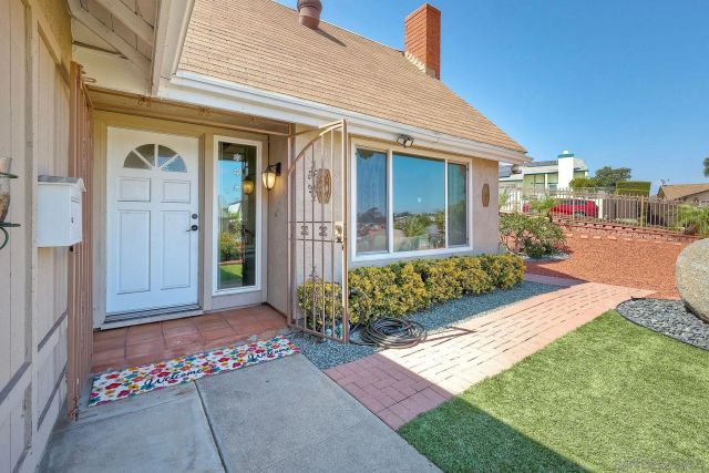 3191 Manos Dr, San Diego, CA 92139
