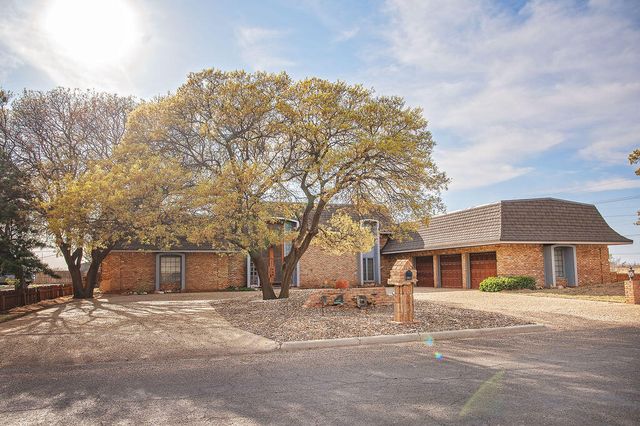 1407 Mustang Drive, Denver City, TX 79323