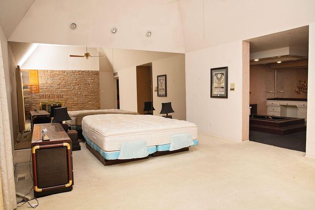 1407 Mustang Drive, Denver City, TX 79323