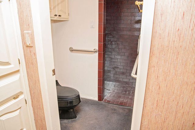 1407 Mustang Drive, Denver City, TX 79323