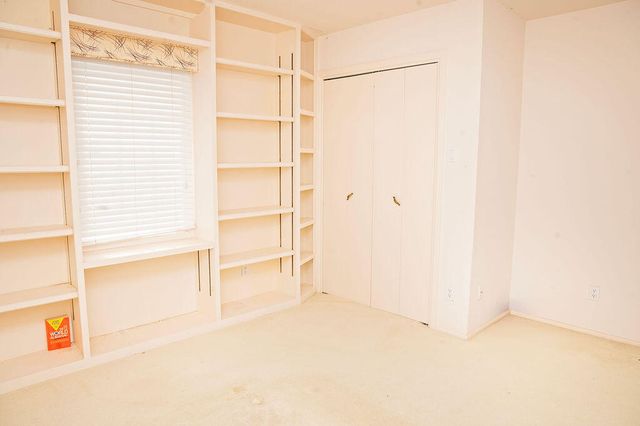 1407 Mustang Drive, Denver City, TX 79323