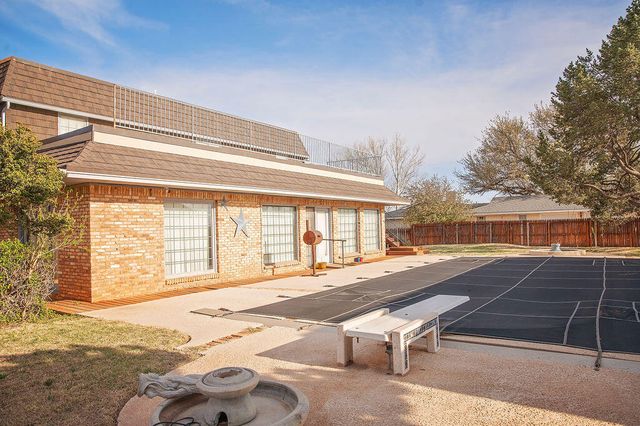 1407 Mustang Drive, Denver City, TX 79323