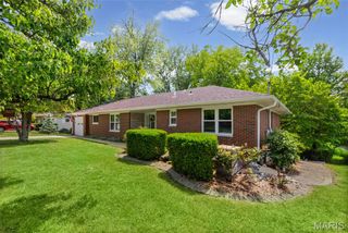 21 Lou Juan Drive, Glen Carbon, IL 62034