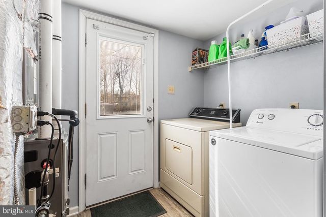 5 ASHLAND AVE, Sicklerville, NJ 08081