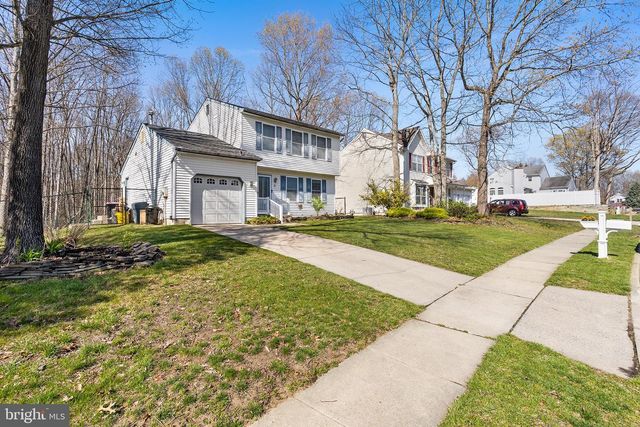 5 ASHLAND AVE, Sicklerville, NJ 08081