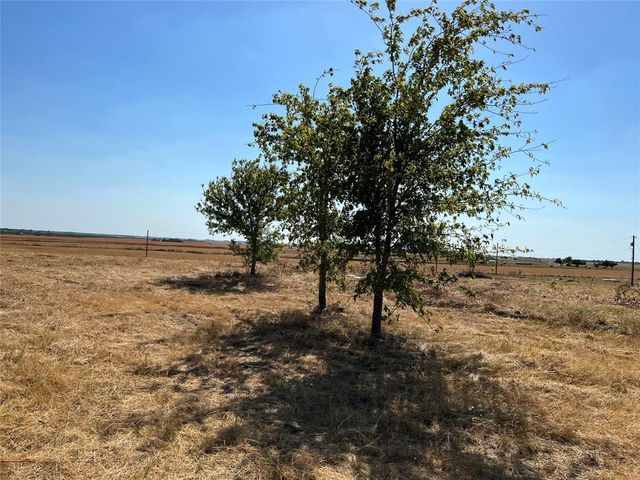 7250 FM 112, Thrall, TX 76578