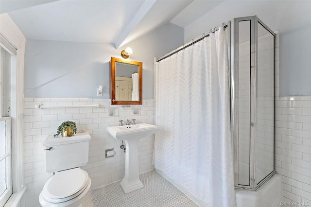 11 Rectory Lane, Scarsdale, NY 10583