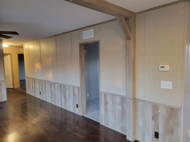 1054 County Road 4455, Trenton, TX 75490