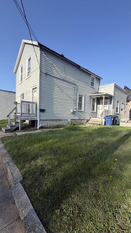 1245 Superior STREET, Racine, WI 53405