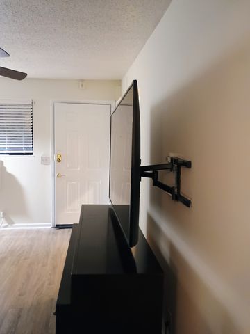 261 White Bridge Pike Apt 170, Nashville, TN 37209