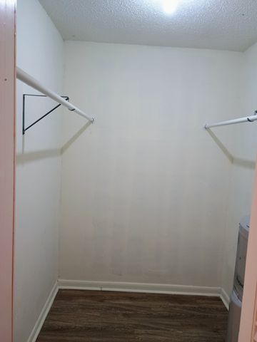 261 White Bridge Pike Apt 170, Nashville, TN 37209