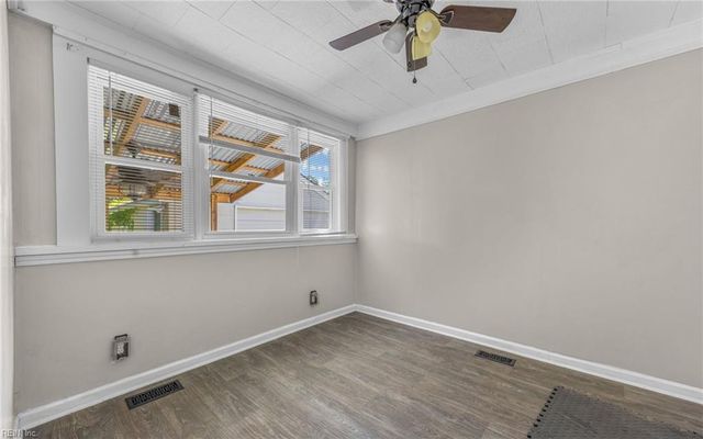 2532 Ballentine BLVD, Norfolk, VA 23509
