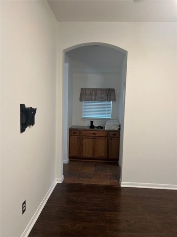 600 Spanish Oak TER, Round Rock, TX 78681
