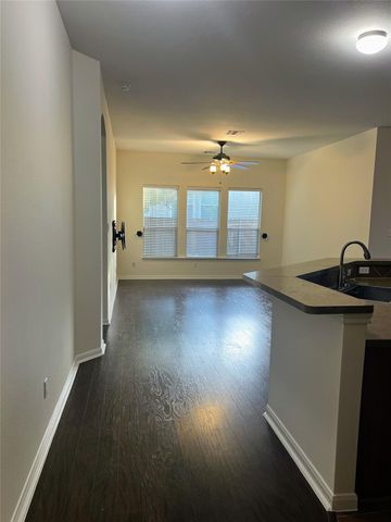 600 Spanish Oak TER, Round Rock, TX 78681