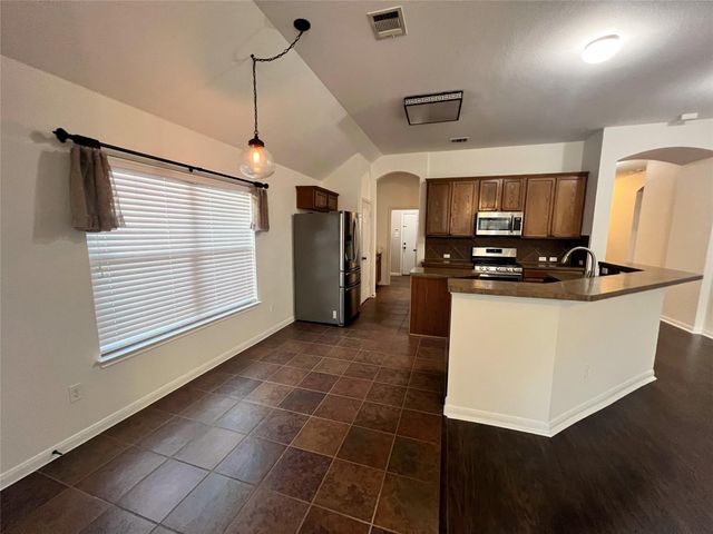 600 Spanish Oak TER, Round Rock, TX 78681