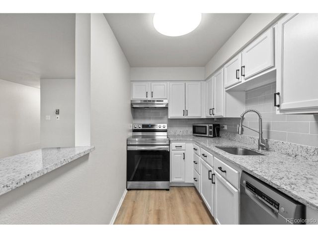 1350 Josephine St 203, Denver, CO 80206