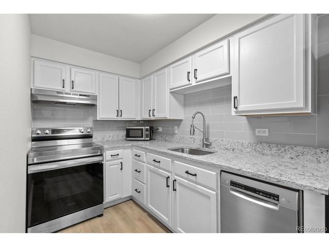 1350 Josephine St 203, Denver, CO 80206