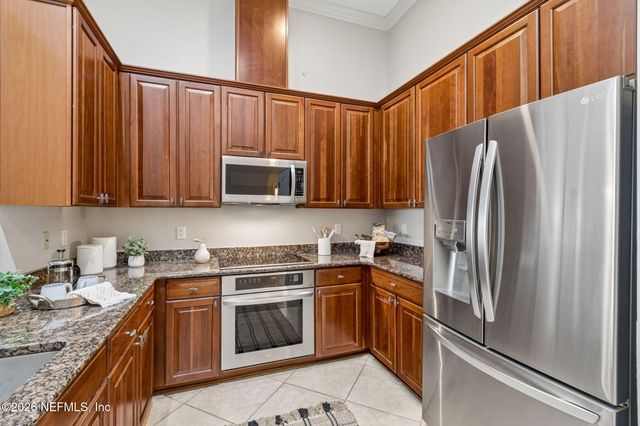 13846 ATLANTIC Boulevard 417, Jacksonville, FL 32225