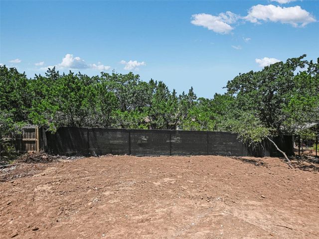 13 Rock Hollow CIR, Wimberley, TX 78676