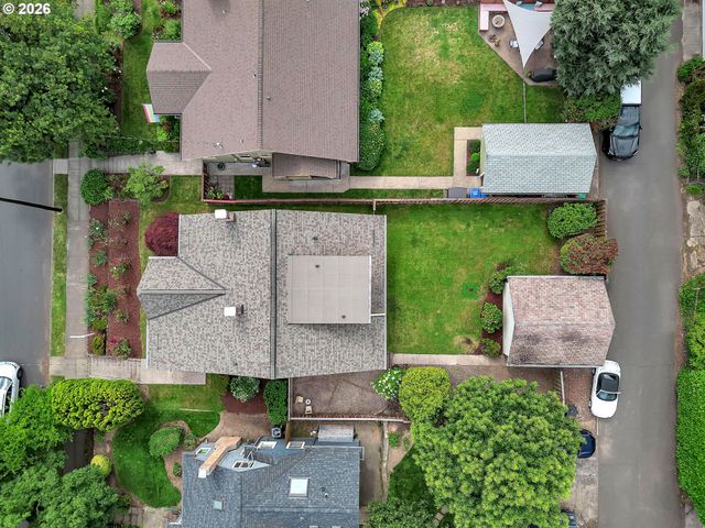 3947 Se STARK St, Portland, OR 97035