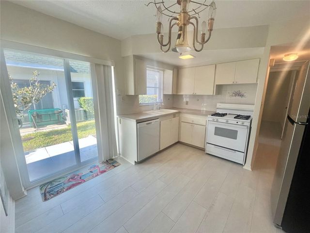 7847 39TH TERRACE N, St Petersburg, FL 33709