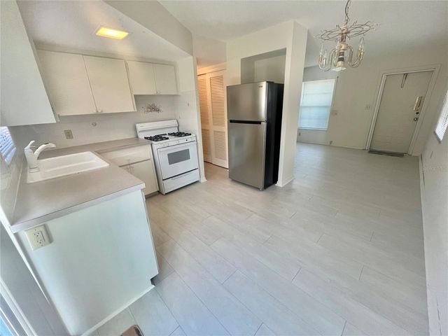 7847 39TH TERRACE N, St Petersburg, FL 33709