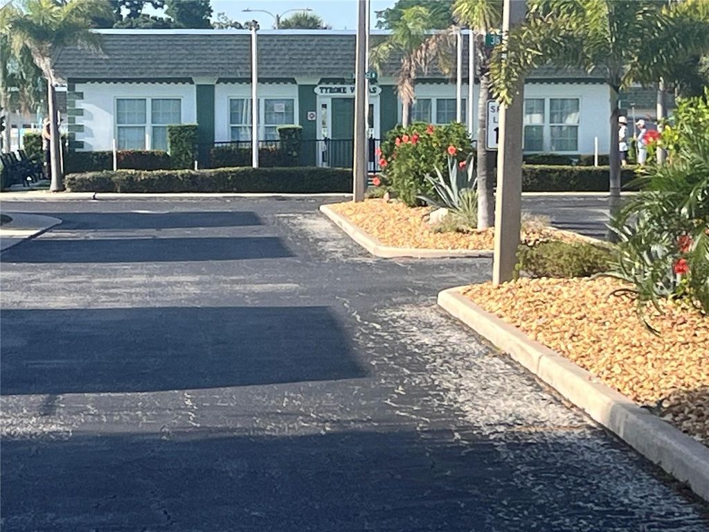 7847 39TH TERRACE N, St Petersburg, FL 33709