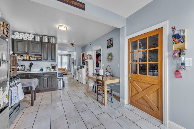 4507 S California Avenue, Chicago, IL 60632