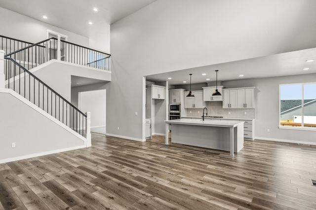 1153 Pumpkin Ridge Drive 322, Eagle Point, OR 97524