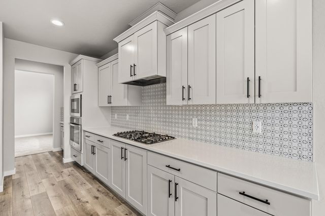 1153 Pumpkin Ridge Drive 322, Eagle Point, OR 97524