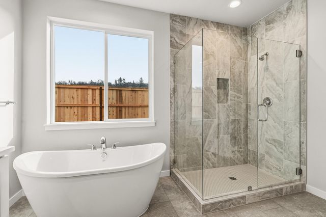 1153 Pumpkin Ridge Drive 322, Eagle Point, OR 97524