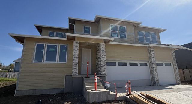 1153 Pumpkin Ridge Drive 322, Eagle Point, OR 97524