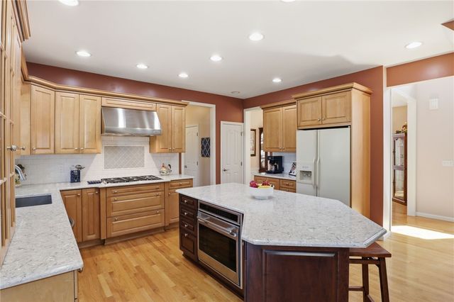 6988 Hackney Circle, Victor, NY 14564