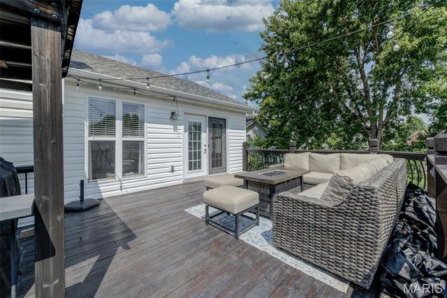 109 Emerald Isle Lane, Wentzville, MO 63385