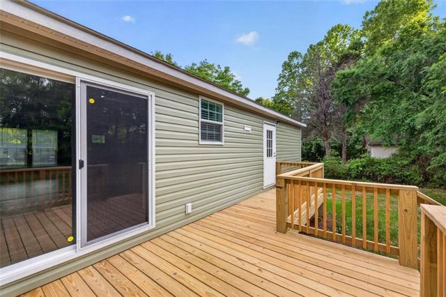 741 Thompson Lane, Loganville, GA 30052