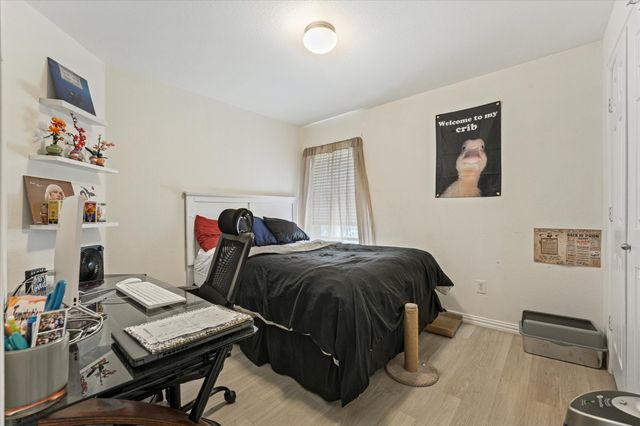 919 Fleetwood Cove Drive, Grand Prairie, TX 75052