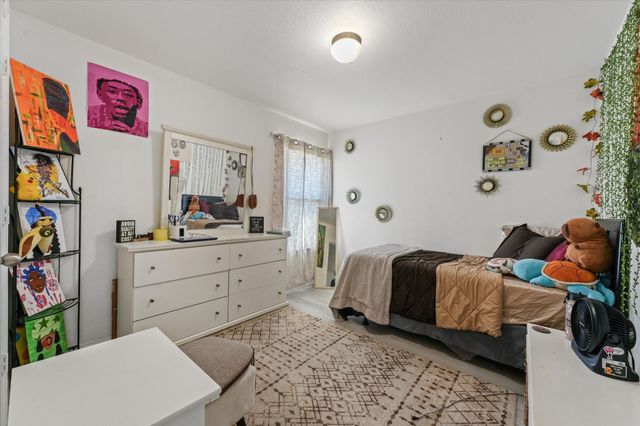 919 Fleetwood Cove Drive, Grand Prairie, TX 75052