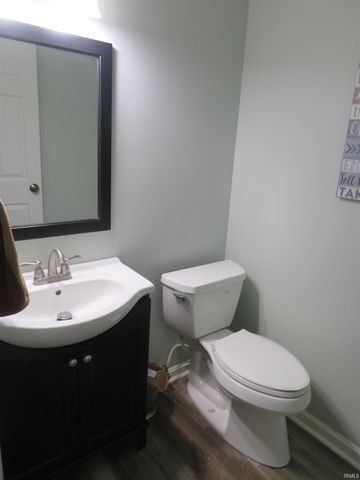 5011 E Timberwood Drive, Newburgh, IN 47630